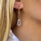 a24 pendientes «art deco»