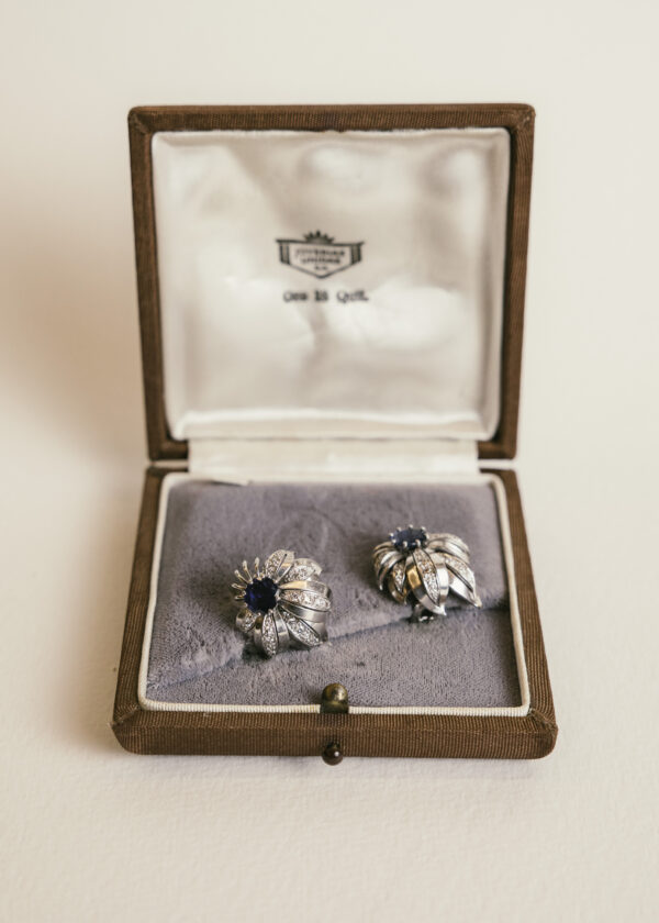 pendientes-vintage-oro-blanco-18k-diamantes-zafiros aq15 pendientes zafiros