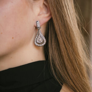 pendientes lágrima diamantes