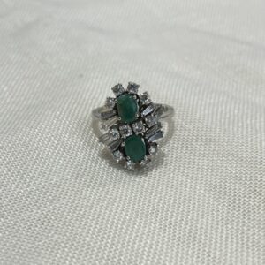 sortija lanzadera esmeralda