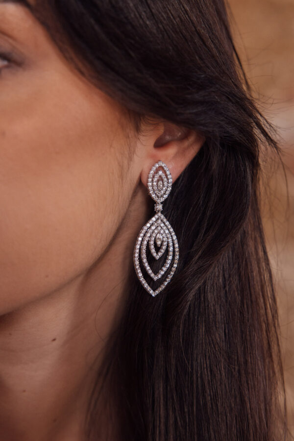 pendientes-largos-oro-18k-diamantes-boda-alta-joyeria (2) pendientes largos diamantes