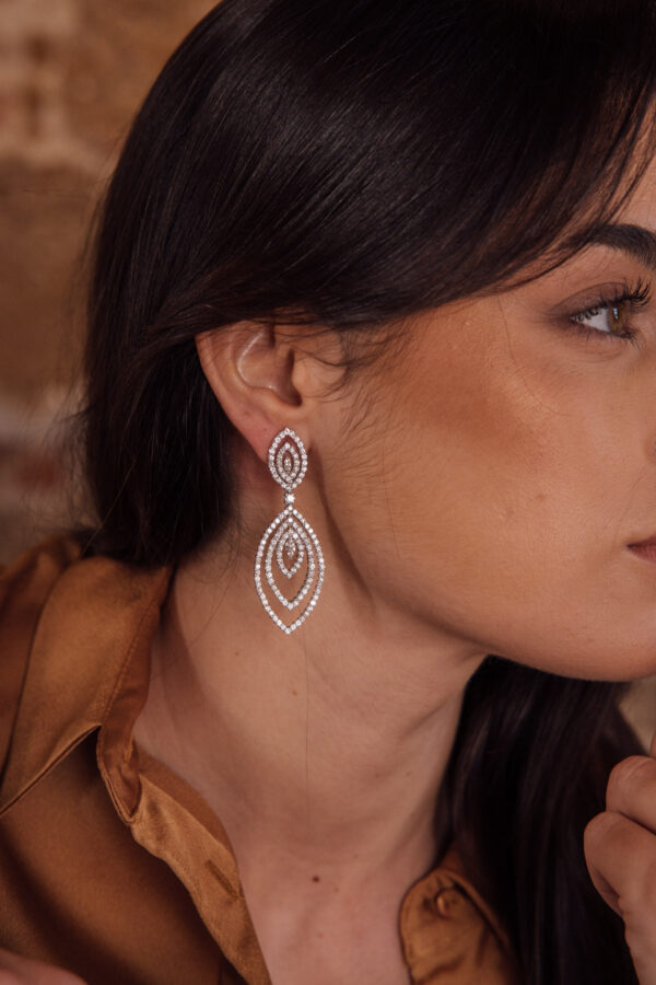 pendientes largos diamantes